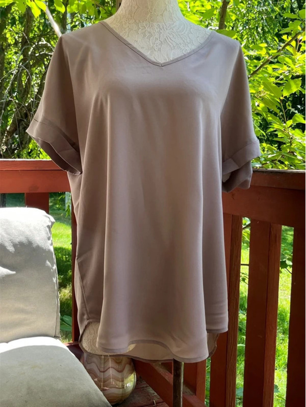 Women’s 1x lightweight t shirt cuffed sleeve